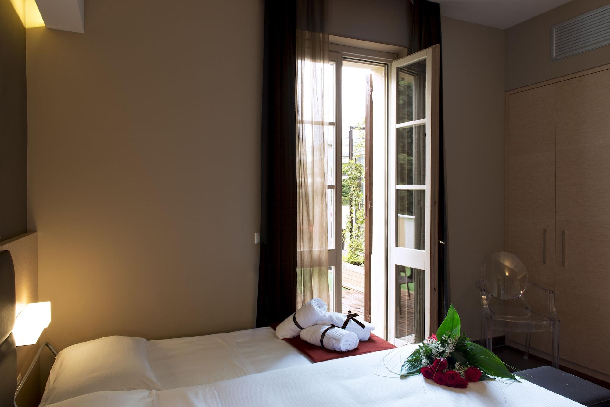 Unahotels Villa Dei Platani Фолиньо Екстериор снимка