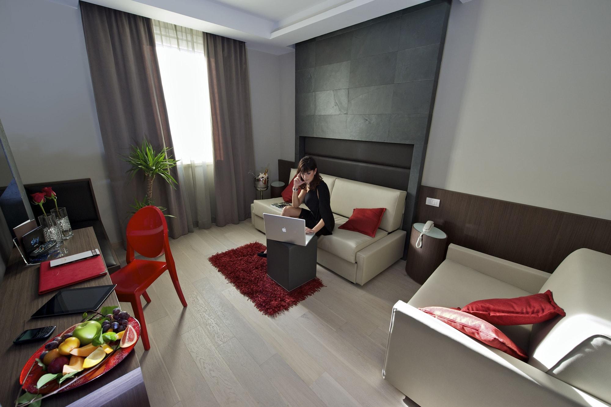 Unahotels Villa Dei Platani Фолиньо Екстериор снимка