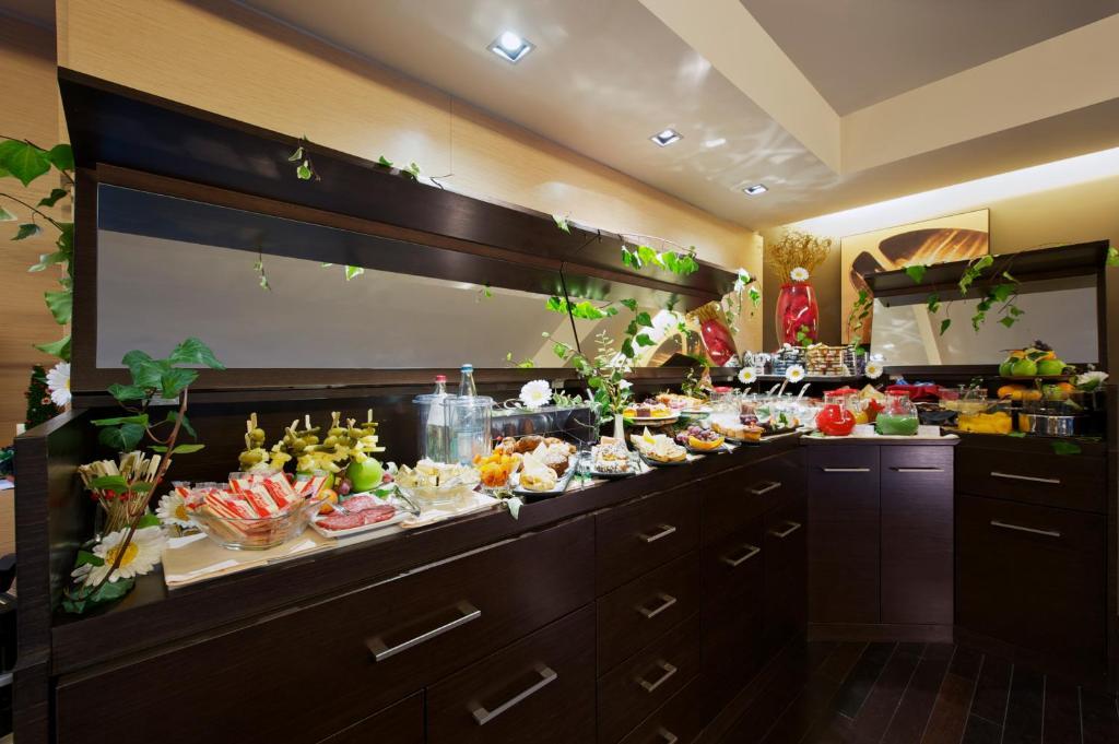 Unahotels Villa Dei Platani Фолиньо Екстериор снимка
