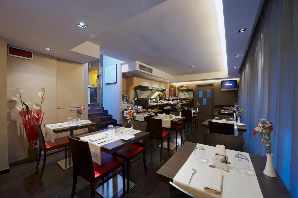 Unahotels Villa Dei Platani Фолиньо Екстериор снимка